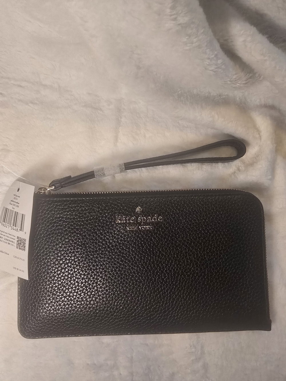 kate spade Black Pebbled Leather Zip Wristlet